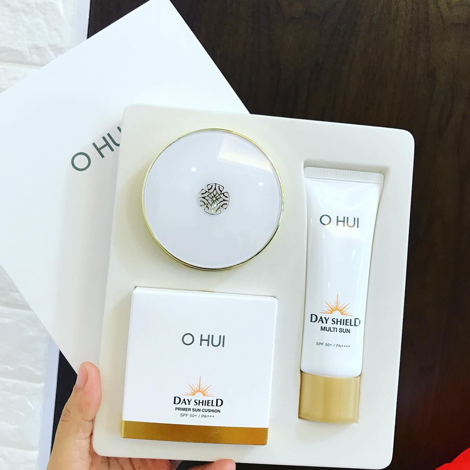 Chống nắng Ohui metal chống tia tử ngoại bảo vệ da