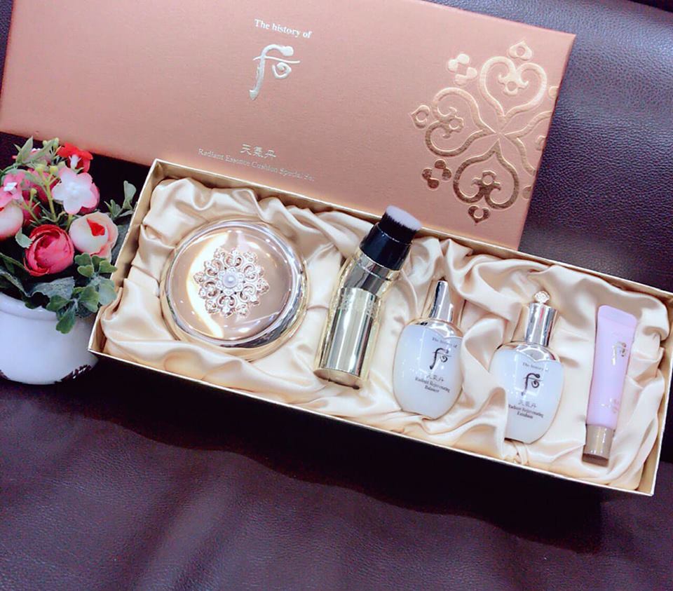 PHẤN NƯỚC WHOO tái sinh chống lão hóa Trang điểm Chống nắng ĐA NĂNG Radiant Cushion essential cushion spf50