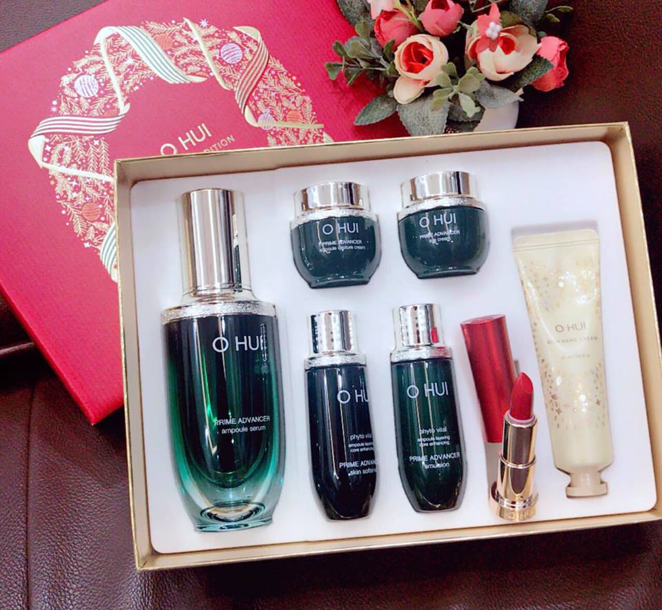 Sét OHUI Prime Advancer Ampoule Serum giúp chống lão hoá, tái tạo, căng mướt da