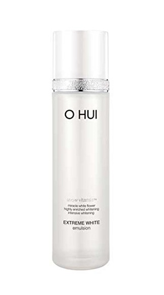 Sữa dưỡng trắng da Ohui Extreme White Emulsion Snow vitamin